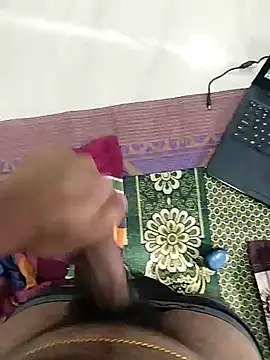 Snapshot of hOrnybOy_369 chatting on February 19, 2025, 10:56 am hOrnybOy 369 online show from February 19, 2025, 10:56 am