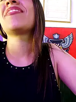 Snapshot of Nanybaker95 chatting on December 1, 2024, 8:36 pm Nanybaker95 online show from December 1, 2024, 8:36 pm