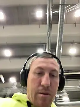 danicohoney online show from October 10, 2025, 12:11 am