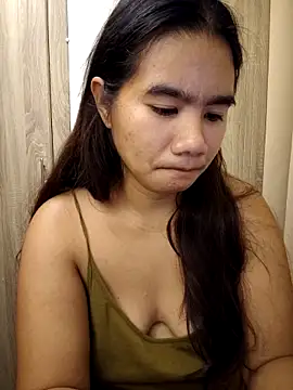 Snapshot of Kissy07 chatting on September 12, 2025, 9:47 pm Kissy07 online show from September 12, 2025, 9:47 pm