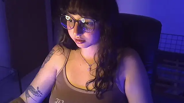 myamillor online show from December 5, 2024, 10:17 pm