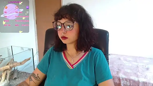 myamillor online show from October 4, 2025, 11:34 am