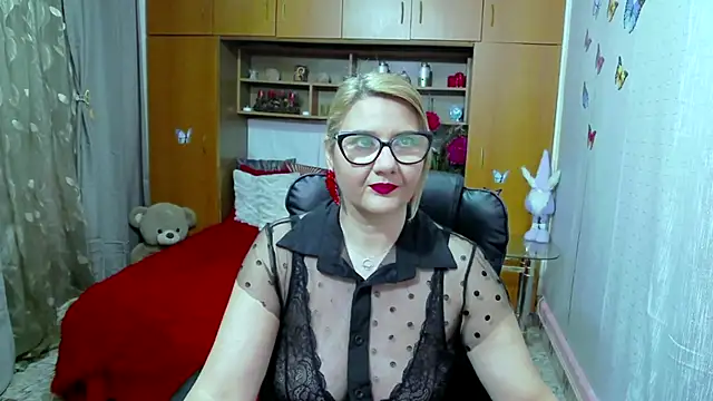 Snapshot of LucilleFenlys chatting on January 17, 2025, 9:39 pm LucilleFenlys online show from January 17, 2025, 9:39 pm