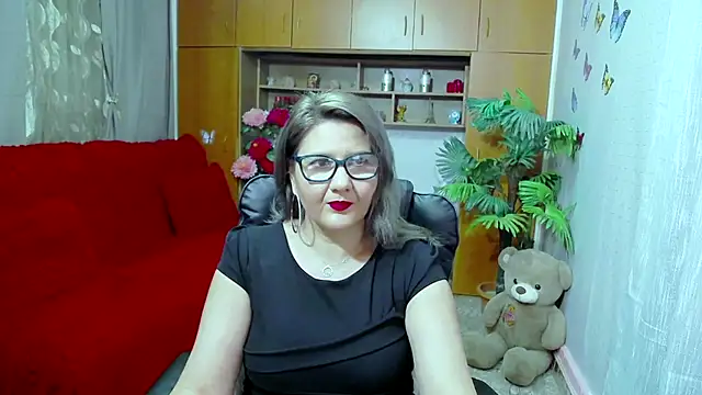 Snapshot of LucilleFenlys chatting on December 7, 2024, 10:23 pm LucilleFenlys online show from December 7, 2024, 10:23 pm