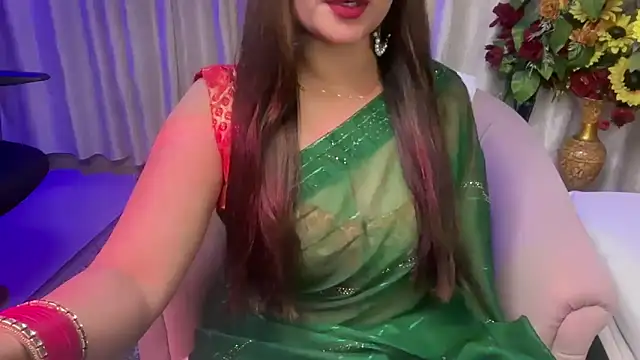 mahimagicdoll DESI online show from February 26, 2025, 3:32 pm