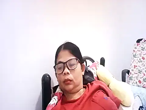 pinay milfxx online show from November 5, 2025, 10:57 pm