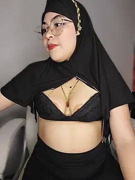 Hana    online show from April 1, 2026, 11:56 pm