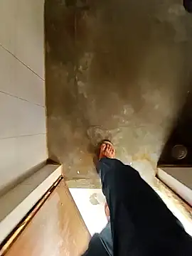 Desi Rider Aadi online show from February 3, 2026, 5:49 am