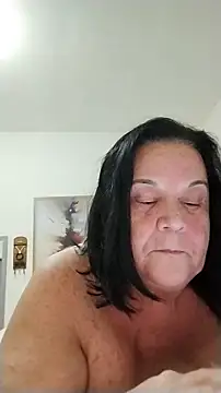 Snapshot of Yaya_Mineira chatting on June 25, 2026, 11:32 pm Yaya Mineira online show from June 25, 2026, 11:32 pm