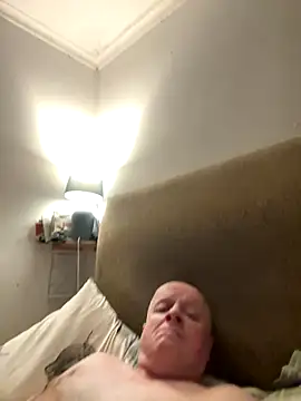 locallad88 online show from October 25, 2025, 11:16 pm