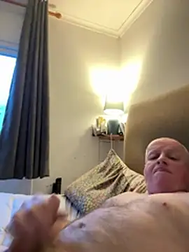 locallad88 online show from January 19, 2026, 4:11 pm