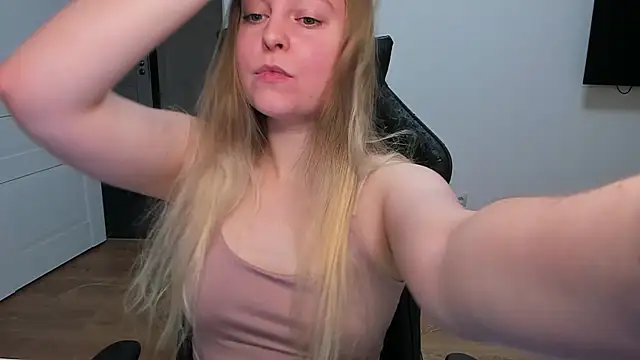 Snapshot of stacy_miracle chatting on November 20, 2025, 1:56 pm stacy miracle online show from November 20, 2025, 1:56 pm