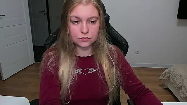 Snapshot of stacy_miracle chatting on October 21, 2025, 2:49 pm stacy miracle online show from October 21, 2025, 2:49 pm