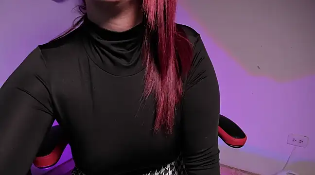 madelaine blosson online show from February 20, 2025, 3:56 am