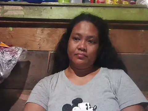 Snapshot of Ericababes chatting on May 17, 2026, 7:25 pm Ericababes online show from May 17, 2026, 7:25 pm
