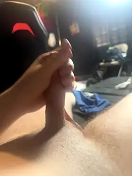 whitestroker online show from October 10, 2025, 5:47 pm