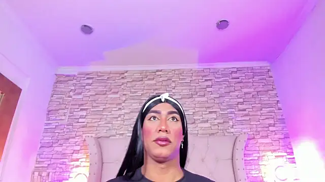 Lucia-sex online show from February 5, 2026, 8:26 pm