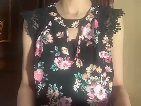 Snapshot of Minal_07 chatting on April 1, 2026, 1:41 pm Minal 07 online show from April 1, 2026, 1:41 pm