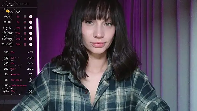 Alice Wonders online show from October 13, 2025, 7:59 pm