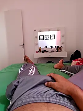 Insidexxx29 online show from February 28, 2025, 3:04 pm