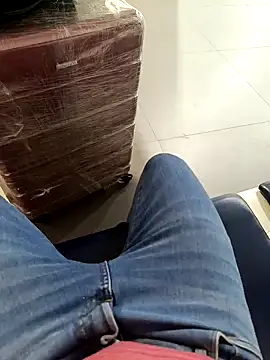 Insidexxx29 online show from January 14, 2025, 1:15 am