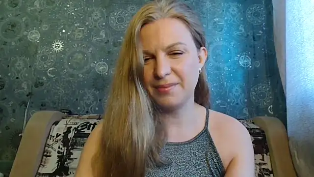 BlondeFox online show from April 2, 2026, 2:52 am