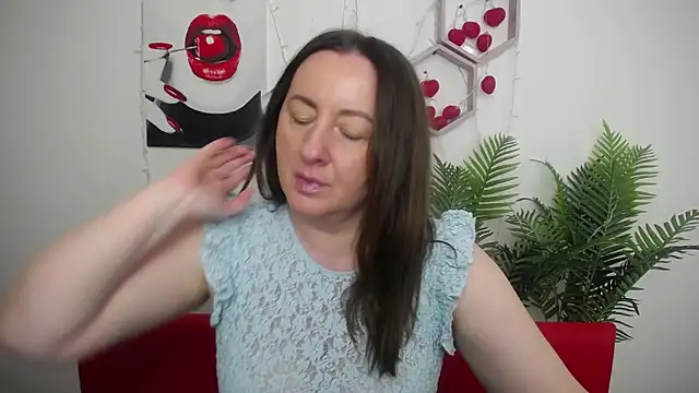 Abby Taylorr online show from April 17, 2026, 6:38 am