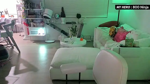 Snapshot of Vesaaa chatting on November 8, 2025, 5:22 am Vesaaa online show from November 8, 2025, 5:22 am