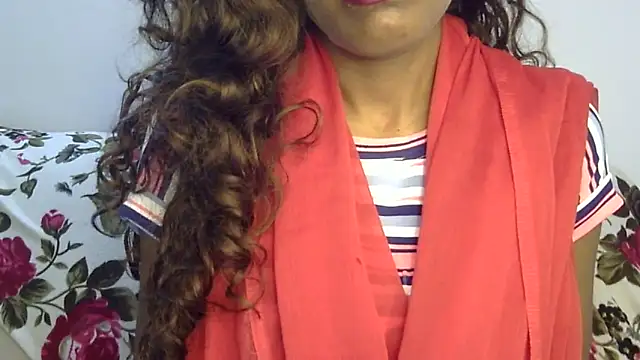 Indian-Squirt online show from November 3, 2025, 7:50 pm