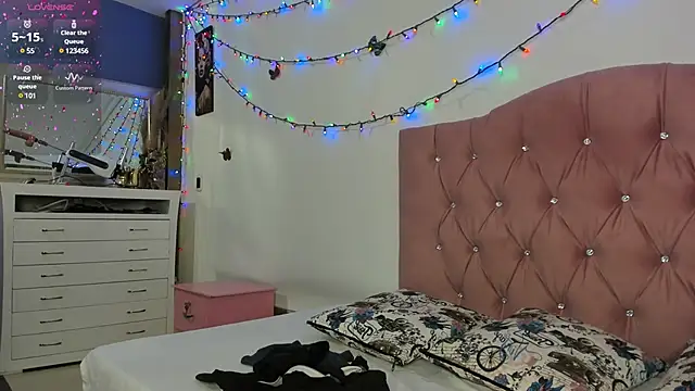 Lissa Brow online show from January 17, 2025, 2:39 am