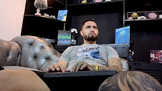 matteosantos online show from March 31, 2026, 11:34 am