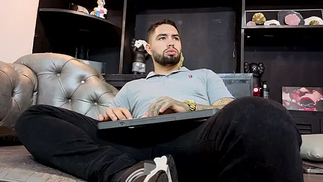 matteosantos online show from March 3, 2026, 12:01 pm