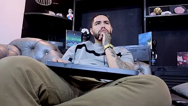 matteosantos online show from March 25, 2026, 11:31 am