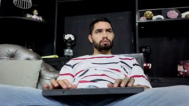 Snapshot of matteosantos chatting on January 19, 2026, 1:26 pm matteosantos online show from January 19, 2026, 1:26 pm