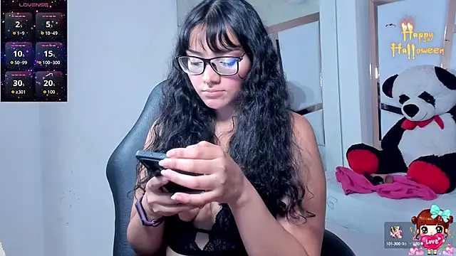 lucyycy online show from October 11, 2025, 1:06 am