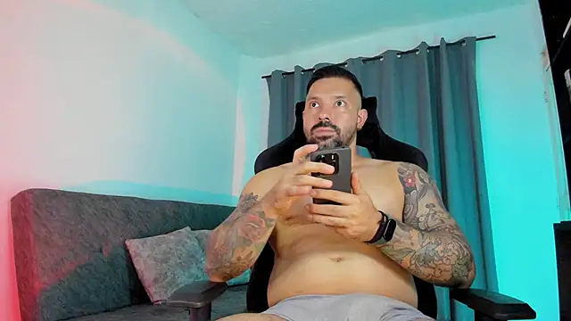 Snapshot of Pierre_Vidal chatting on March 3, 2026, 9:00 pm Pierre Vidal online show from March 3, 2026, 9:00 pm