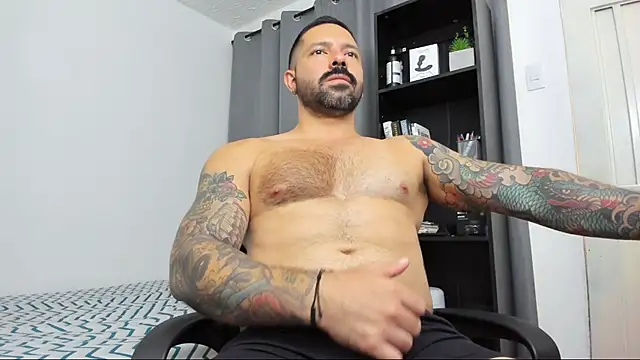 Snapshot of Pierre_Vidal chatting on March 22, 2025, 6:03 pm Pierre Vidal online show from March 22, 2025, 6:03 pm