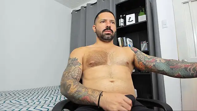 Snapshot of Pierre_Vidal chatting on March 22, 2025, 2:36 pm Pierre Vidal online show from March 22, 2025, 2:36 pm