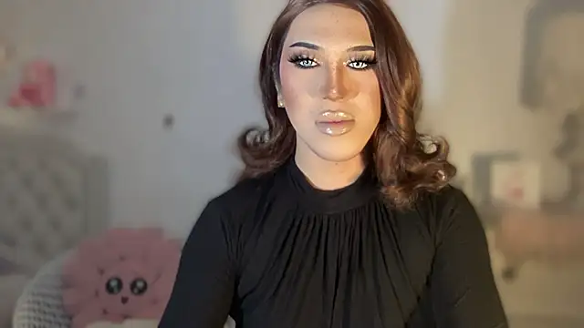 Ts glamxxxx online show from October 12, 2025, 1:18 am