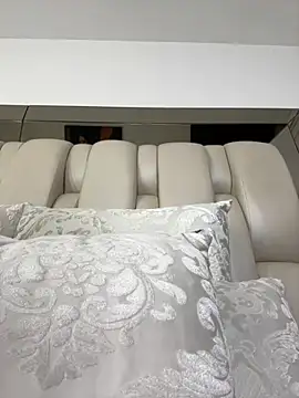 Snapshot of ALISSON_FOXXX1 chatting on November 24, 2025, 10:54 pm ALISSON FOXXX1 online show from November 24, 2025, 10:54 pm