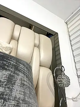 Snapshot of ALISSON_FOXXX1 chatting on October 16, 2025, 8:50 pm ALISSON FOXXX1 online show from October 16, 2025, 8:50 pm