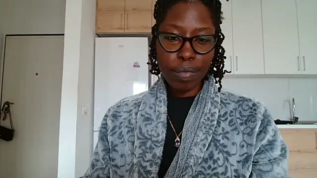 MadamIndigo online show from March 30, 2026, 1:34 pm