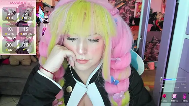 Snapshot of candyy_new chatting on October 25, 2025, 8:20 pm candyy new online show from October 25, 2025, 8:20 pm