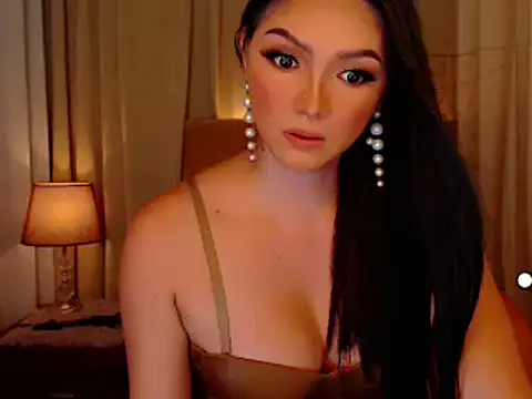 Snapshot of mistressseductionleah chatting on July 1, 2026, 11:32 am mistressseductionleah online show from July 1, 2026, 11:32 am