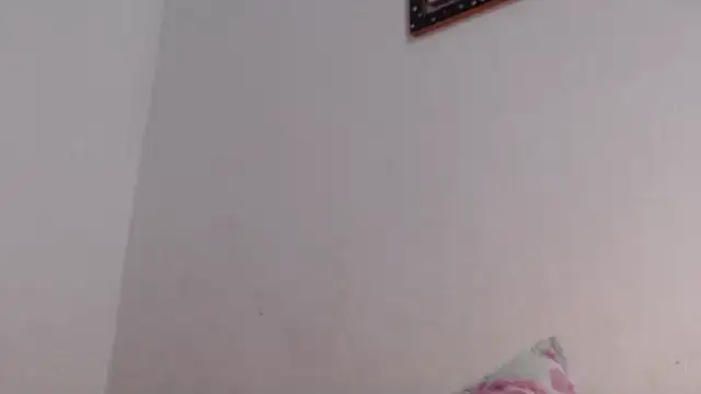 girl tits online show from September 24, 2025, 3:07 pm