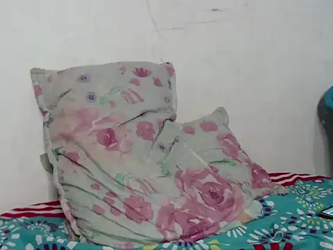 girl tits online show from March 21, 2025, 2:18 am