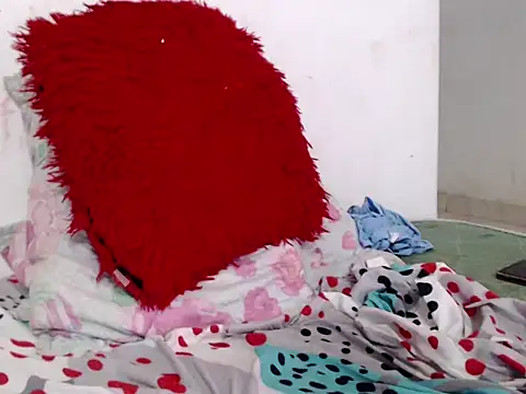 girl tits online show from March 7, 2025, 9:38 pm