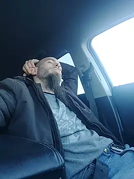 JohnnyFaster online show from December 21, 2025, 9:15 pm