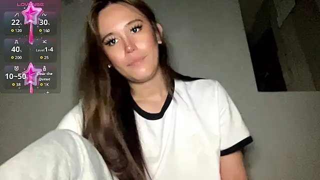 MeganTheRarest online show from June 18, 2026, 3:28 pm