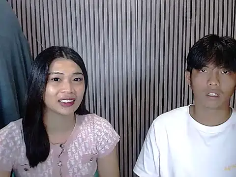 Maria-Moore online show from October 10, 2025, 4:13 am